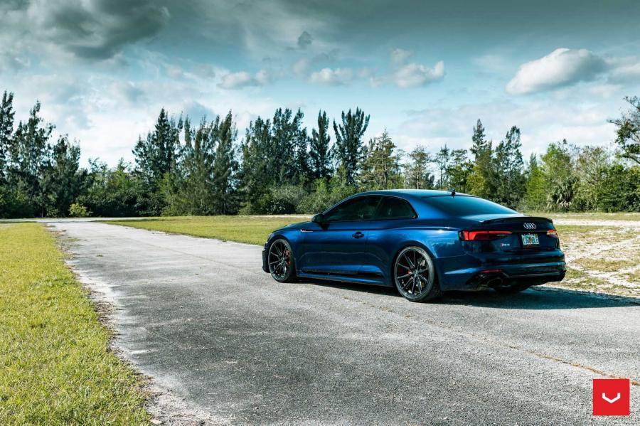 Audi RS5 Coupe on Vossen Wheels (HF-3) 2019 года  (фото 23 из 27)